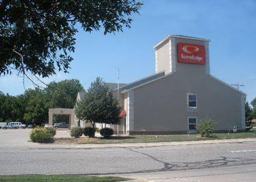 Best Western Plus Midwest Inn & Suites Salina Eksteriør billede