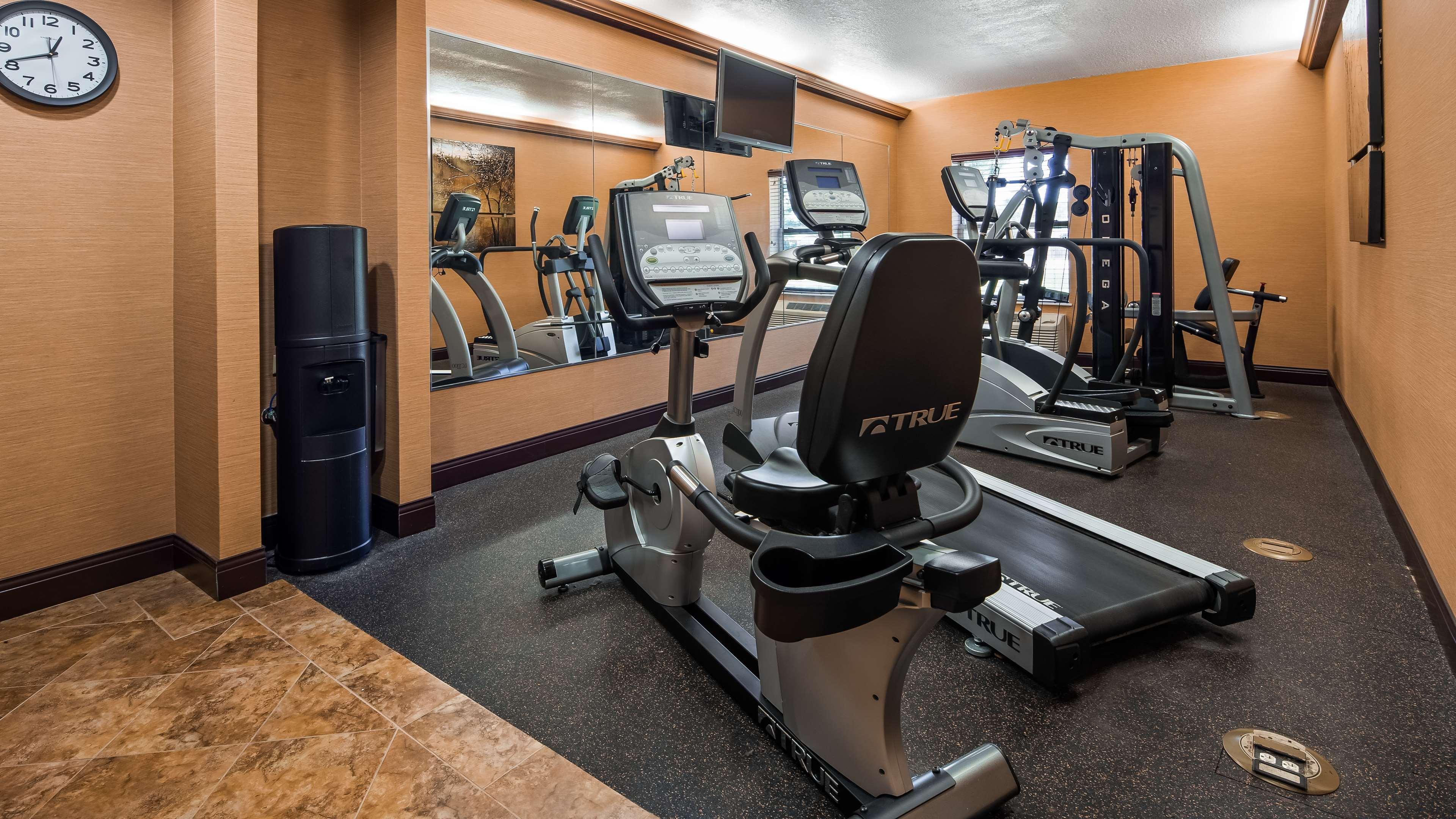 Best Western Plus Midwest Inn & Suites Salina Eksteriør billede