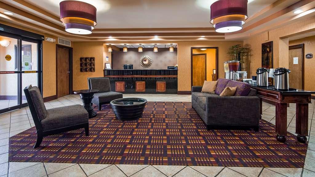 Best Western Plus Midwest Inn & Suites Salina Eksteriør billede